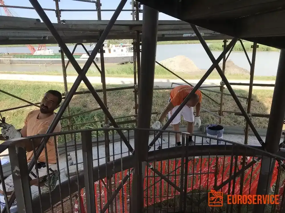 Manutenzione della torre osservatorio alla foce dell'Adige – fase di cantiere 4