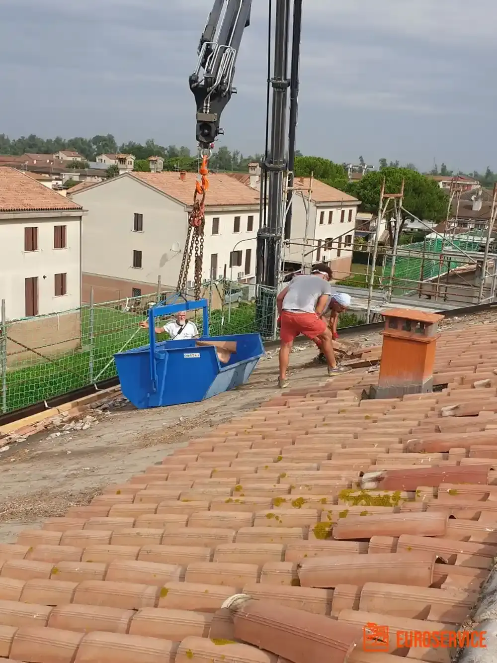 Riqualificazione energetica, copertura e cappotto di condominio – fase di cantiere 2