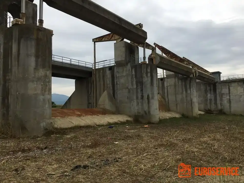 Sabbiatura e verniciatura dello Scolmatore dell'Arno – fase di cantiere 2