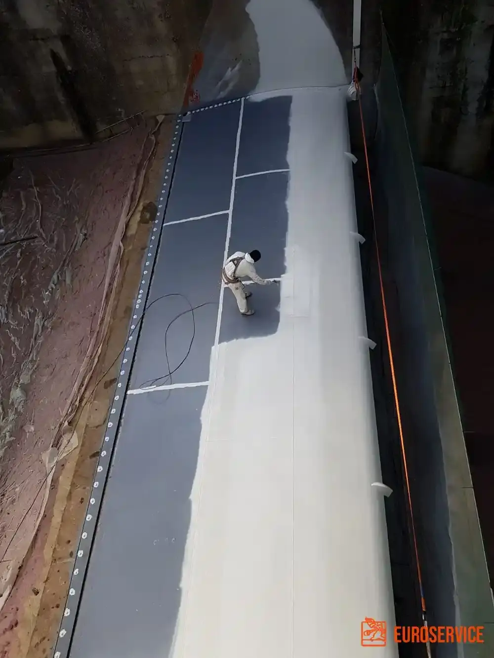 Sabbiatura e verniciatura dello Scolmatore dell'Arno – fase di cantiere 8